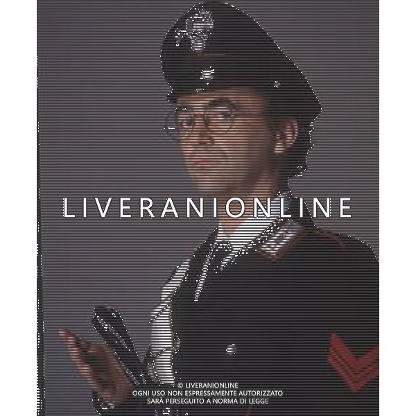 COL-RETROSPETTIVA MAURIZIO NICHETTI ATTORE NELLA FOTO MAURIZIO NICHETTI SUL SET DEL FILM “STEFANO QUANTESTORIE “NELL\'ANNO 1993 AG THEMA-AG ALDO LIVERANI SAS