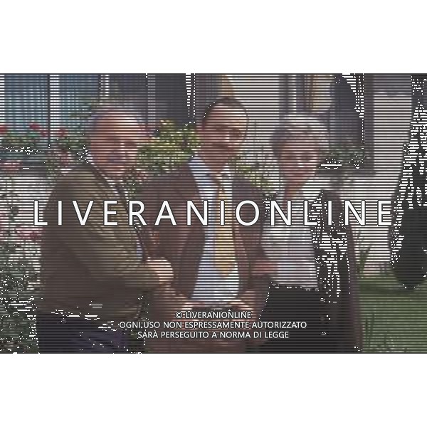 COL-RETROSPETTIVA MAURIZIO NICHETTI ATTORE NELLA FOTO RENATO SCARPA-MAURIZIO NICHETTI E MILENA VUKOTIC SUL SET DEL FILM “STEFANO QUANTESTORIE “NELL\'ANNO 1993 AG THEMA-AG ALDO LIVERANI SAS