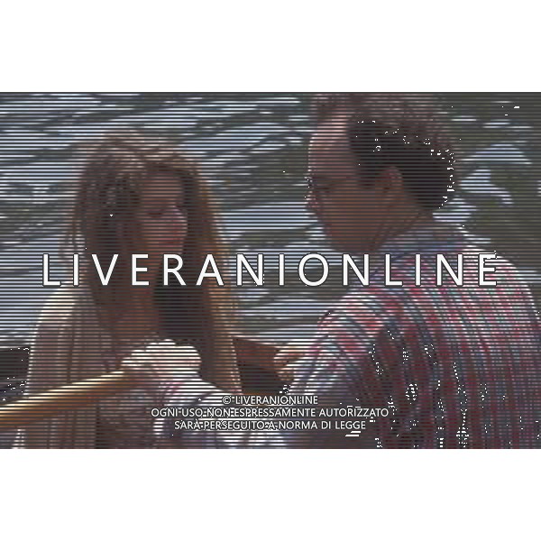 COL-RETROSPETTIVA MAURIZIO NICHETTI ATTORE NELLA FOTO MAURIZIO NICHETTI CON AMANDA SANDRELLI SUL SET DEL FILM “STEFANO QUANTESTORIE “NELL\'ANNO 1993 AG THEMA-AG ALDO LIVERANI SAS