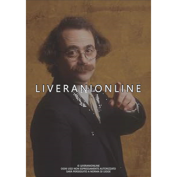 COL-RETROSPETTIVA MAURIZIO NICHETTI ATTORE NELLA FOTO MAURIZIO NICHETTI NELL\'ANNO 1993 A MILANO AG THEMA-AG ALDO LIVERANI SAS 
