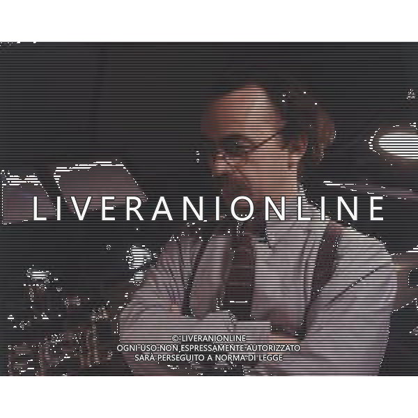 COL-RETROSPETTIVA MAURIZIO NICHETTI ATTORE NELLA FOTO MAURIZIO NICHETTI NELL\'ANNO 1993 A MILANO AG THEMA-AG ALDO LIVERANI SAS 