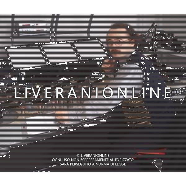 COL-RETROSPETTIVA MAURIZIO NICHETTI ATTORE NELLA FOTO MAURIZIO NICHETTI NELL\'ANNO 1993 A MILANO AG THEMA-AG ALDO LIVERANI SAS 