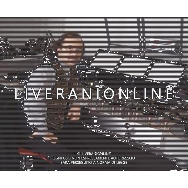 COL-RETROSPETTIVA MAURIZIO NICHETTI ATTORE NELLA FOTO MAURIZIO NICHETTI NELL\'ANNO 1993 A MILANO AG THEMA-AG ALDO LIVERANI SAS 
