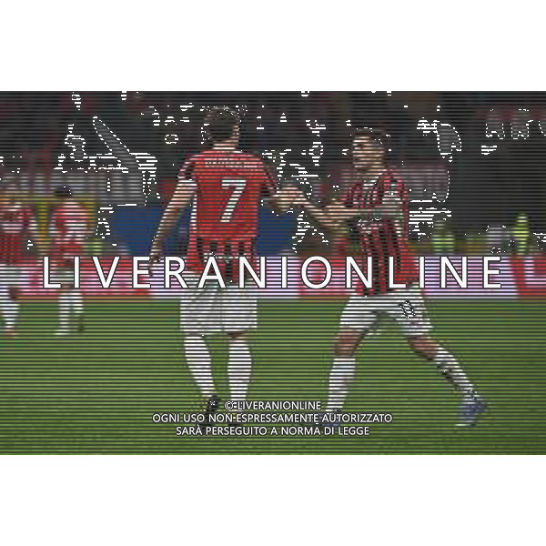 Milan vs Bologna nella foto Santiago Gimenez (Milan) e Christian Mate Pulisic (Milan) esultanza dopo il gol dell\'1 a 1 Milano 09-05-2025 Stadio Giuseppe Meazza - San Siro Campionato Serie A Enilive - 36a giornata foto Roberto Garavaglia/Agenzia Aldo Liverani sas