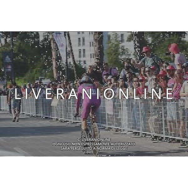10-05-2025 Giro D\'italia; Tappa 02 Tirana - Tirana; 2025, Visma - Lease A Bike; Van Aert, Wout; Tirana; foto stefano sirotti-ag aldo liverani sas