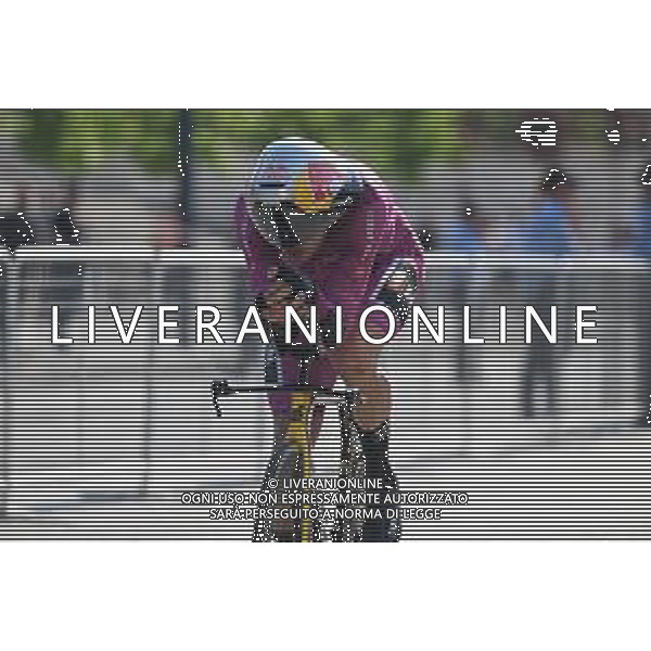 10-05-2025 Giro D\'italia; Tappa 02 Tirana - Tirana; 2025, Visma - Lease A Bike; Van Aert, Wout; Tirana; foto stefano sirotti-ag aldo liverani sas