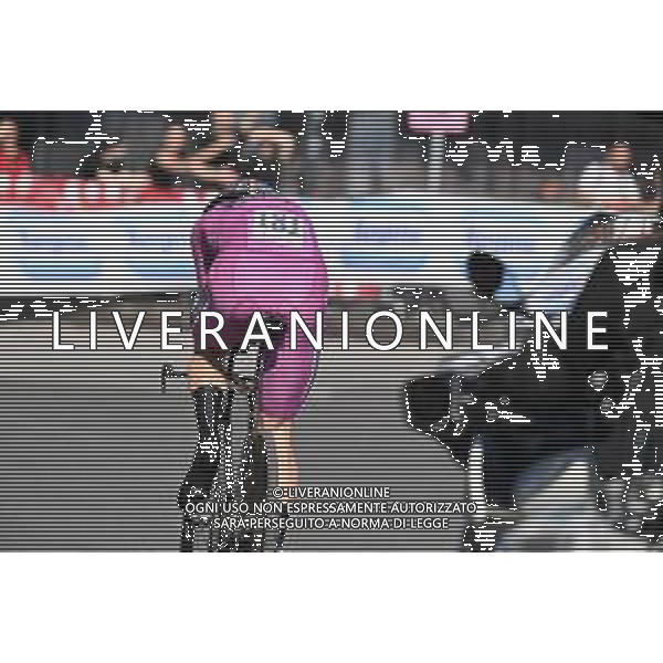 10-05-2025 Giro D\'italia; Tappa 02 Tirana - Tirana; 2025, Visma - Lease A Bike; Van Aert, Wout; Tirana; foto stefano sirotti-ag aldo liverani sas