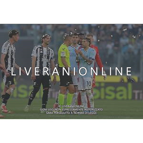 Lazio vs Juventus Campionato Serie A Enilive - 36 Giornata Stadio Olimpico - Roma 10-05-2025 nella foto Zaccagni protesta con arbitro Massa ©FEDERICO GAETANO - AGENZIA ALDO LIVERANI SAS