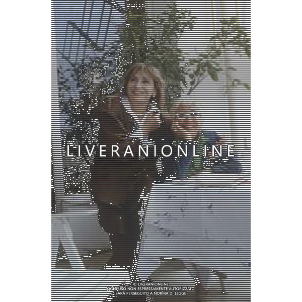 DIAP-RETROSPETTIVA PIERA DEGLI ESPOSTI ATTRICE E REGISTA NELLA FOTO PIERA DEGLI ESPOSTI CON LINA WERTMULLER NELL\'ANNO 1989 A CANNES AG ALDO LIVERANI SAS