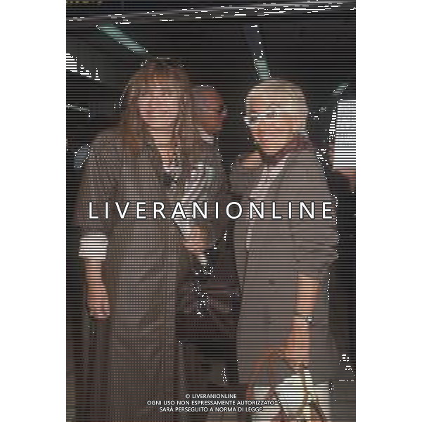 DIAP-RETROSPETTIVA PIERA DEGLI ESPOSTI ATTRICE E REGISTA NELLA FOTO PIERA DEGLI ESPOSTI CON LINA WERTMULLER NELL\'ANNO 1989 A CANNES AG ALDO LIVERANI SAS