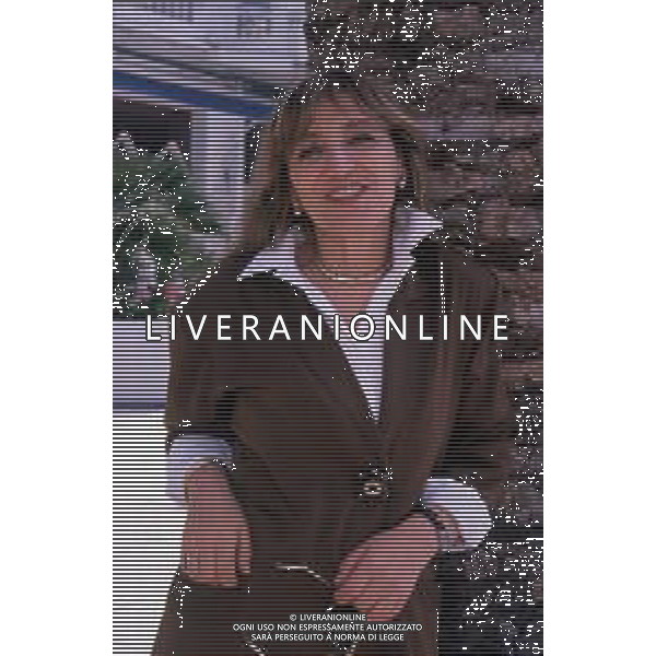 DIAP-RETROSPETTIVA PIERA DEGLI ESPOSTI ATTRICE E REGISTA NELLA FOTO PIERA DEGLI ESPOSTI NELL\'ANNO 1989 A CANNES AG ALDO LIVERANI SAS