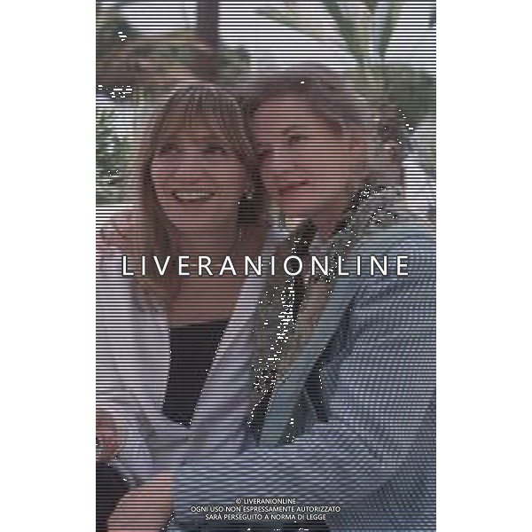 DIAP-RETROSPETTIVA PIERA DEGLI ESPOSTI ATTRICE E REGISTA NELLA FOTO PIERA DEGLI ESPOSTI CON DOMINIQUE SANDA NELL\'ANNO 1989 A CANNES AG ALDO LIVERANI SAS