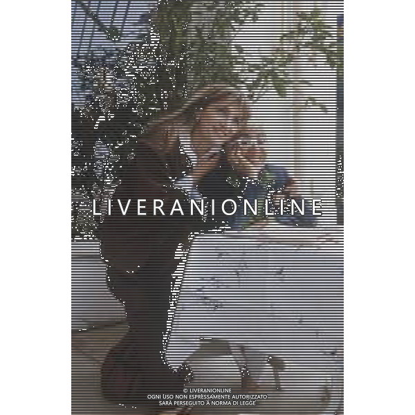 DIAP-RETROSPETTIVA PIERA DEGLI ESPOSTI ATTRICE E REGISTA NELLA FOTO PIERA DEGLI ESPOSTI NELL\'ANNO 1989 A CANNES AG ALDO LIVERANI SAS