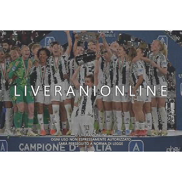 TVMV-Torino 10.05.2025 Allianz Stadium ©Manuela Viganti/Agenzia Aldo Liverani Juventus Woman vs Inter Woman Campionato Serie A Femminile Playoff 2024/2025 Nella foto: la juventus woman campione d\'italia festeggia ©Viganti - AGENZIA ALDO LIVERANI SAS