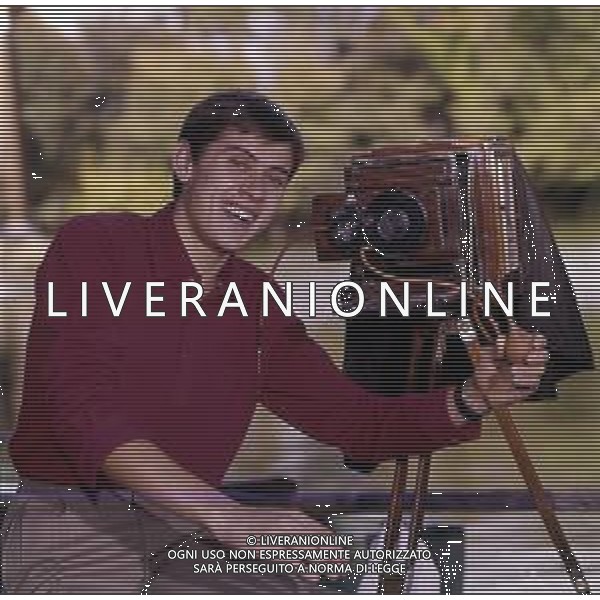 COL-RETROSPETTIVA GIANNI MORANDI CANTANTE NELLA FOTO GIANNI MORANDI NELL\'ANNO 1964 AG ALDO LIVERANI SAS