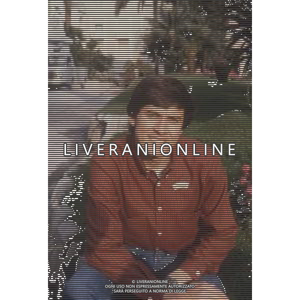 DIAP-RETROSPETTIVA GIANNI MORANDI CANTANTE NELLA FOTO GIANNI MORANDI A SANREMO NELL\'ANNO 1980  FOTO ENRICO LIVERANI -AG ALDO LIVERANI SAS 