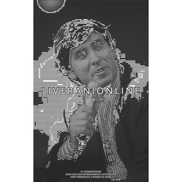 NEG-.RETROSPETTIVA GIANNI MORANDI CANTANTE NELLA FOTO GIANNI MORANDI AL FESTIVAL DI SAINT VINCENT NELL\'ANNO 1987 AG ALDO LIVERANI SAS