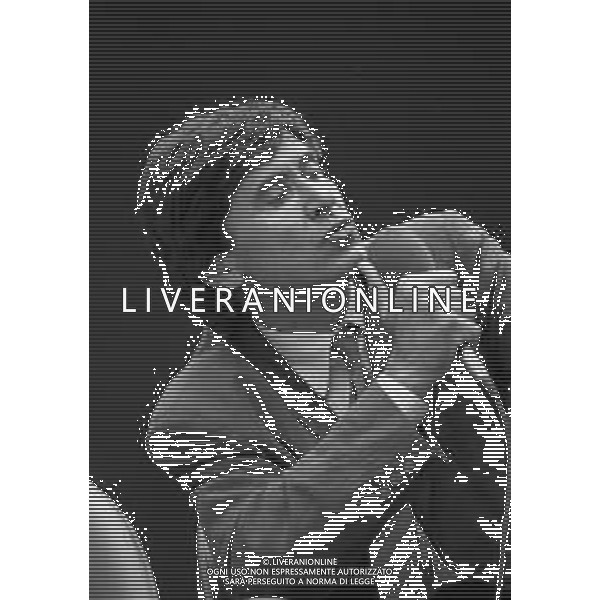 NEG-.RETROSPETTIVA GIANNI MORANDI CANTANTE NELLA FOTO GIANNI MORANDI AL FESTIVAL DI SAINT VINCENT NELL\'ANNO 1987 AG ALDO LIVERANI SAS