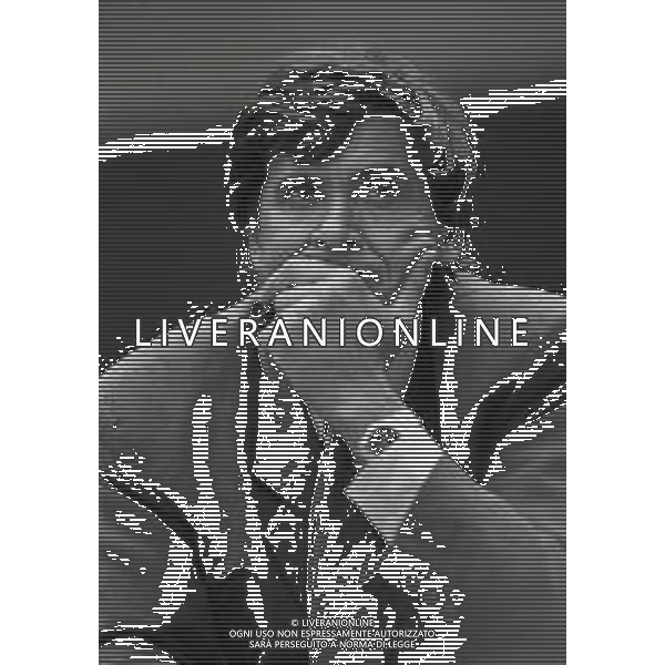 NEG-.RETROSPETTIVA GIANNI MORANDI CANTANTE NELLA FOTO GIANNI MORANDI AL FESTIVAL DI SAINT VINCENT NELL\'ANNO 1987 AG ALDO LIVERANI SAS