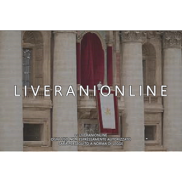 Città del Vaticano - 11 Maggio 2025 Papa Leone XIV appare al balcone centrale della Basilica di San Pietro per la sua prima benedizione domenicale dopo la sua elezione, in Piazza San Pietro in Vaticano Nella Foto: Papa Leone XIV  Andrea Bracaglia - AGENZIA ALDO LIVERANI SAS
