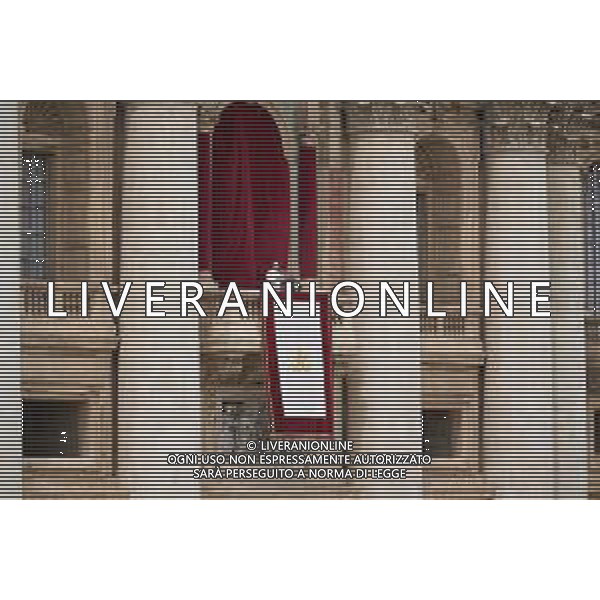 Città del Vaticano - 11 Maggio 2025 Papa Leone XIV appare al balcone centrale della Basilica di San Pietro per la sua prima benedizione domenicale dopo la sua elezione, in Piazza San Pietro in Vaticano Nella Foto: Papa Leone XIV  Andrea Bracaglia - AGENZIA ALDO LIVERANI SAS