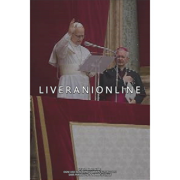 Città del Vaticano - 11 Maggio 2025 Papa Leone XIV appare al balcone centrale della Basilica di San Pietro per la sua prima benedizione domenicale dopo la sua elezione, in Piazza San Pietro in Vaticano Nella Foto: Papa Leone XIV  Andrea Bracaglia - AGENZIA ALDO LIVERANI SAS