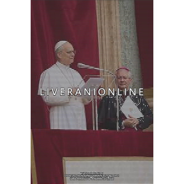 Città del Vaticano - 11 Maggio 2025 Papa Leone XIV appare al balcone centrale della Basilica di San Pietro per la sua prima benedizione domenicale dopo la sua elezione, in Piazza San Pietro in Vaticano Nella Foto: Papa Leone XIV  Andrea Bracaglia - AGENZIA ALDO LIVERANI SAS