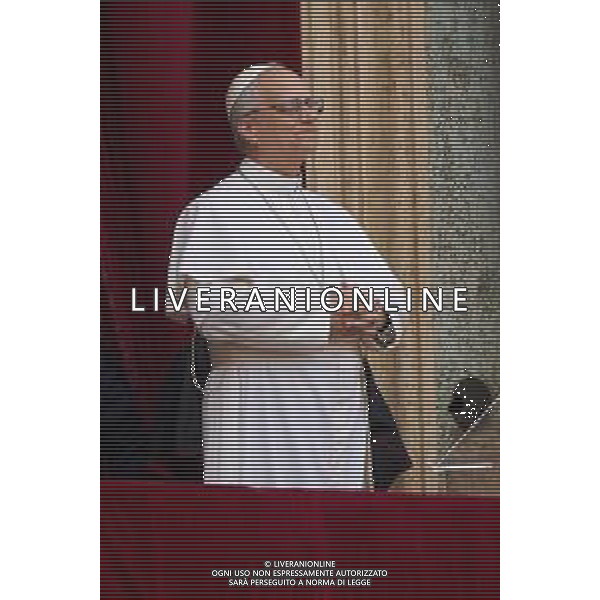 Città del Vaticano - 11 Maggio 2025 Papa Leone XIV appare al balcone centrale della Basilica di San Pietro per la sua prima benedizione domenicale dopo la sua elezione, in Piazza San Pietro in Vaticano Nella Foto: Papa Leone XIV  Andrea Bracaglia - AGENZIA ALDO LIVERANI SAS