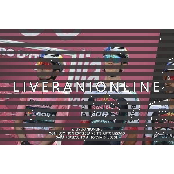 11-05-2025 Giro D\'italia; Tappa 03 Vlore - Vlore; 2025, Red Bull - Bora Hansgrohe; Roglic, Primoz; Pellizzari, Giulio; Vlore; ©SIROTTI - AGENZIA ALDO LIVERANI SAS