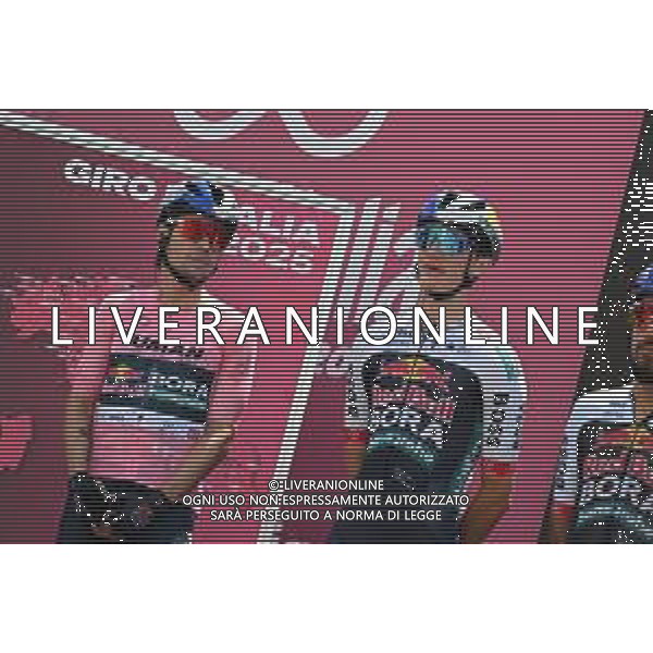 11-05-2025 Giro D\'italia; Tappa 03 Vlore - Vlore; 2025, Red Bull - Bora Hansgrohe; Roglic, Primoz; Pellizzari, Giulio; Vlore; ©SIROTTI - AGENZIA ALDO LIVERANI SAS
