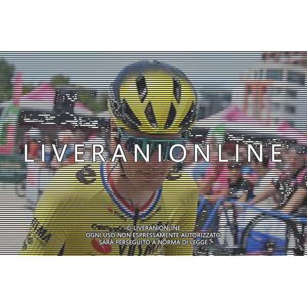 11-05-2025 Giro D\'italia; Tappa 03 Vlore - Vlore; 2025, Visma - Lease A Bike; Van Baarle, Dylan; Vlore; ©SIROTTI - AGENZIA ALDO LIVERANI SAS