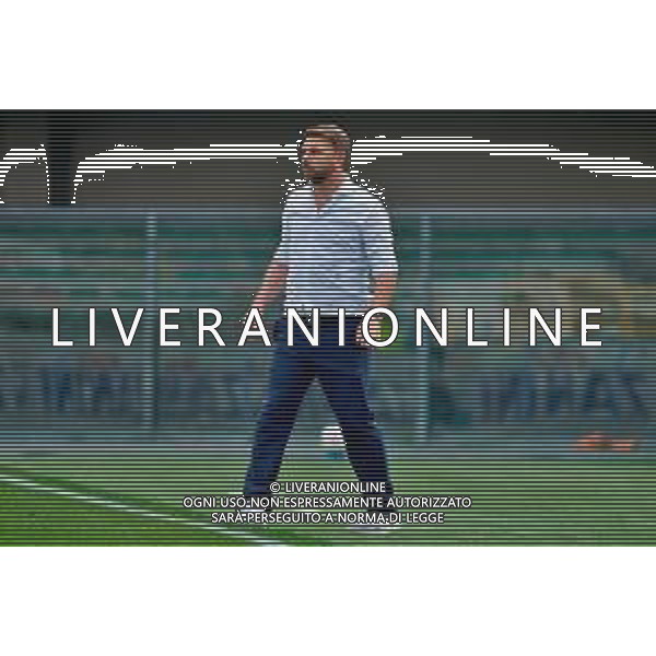 TVEM May 11, 2025 Verona, Italy - Hellas Verona vs US Lecce - Italian soccer serie A 2024/25 - Marcantonio Bentegodi Stadium. In the pic: coach Paolo Zanetti of Hellas Verona foto emmanuele mastrodonato-ag aldo liverani sas