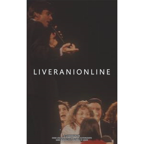DIAP-RETROSPETTIVA GIANNI MORANDI CANTANTE NELLA FOTO GIANNI MORANDI NELL\'ANNO 1990 AG ALDO LIVERANI SAS 