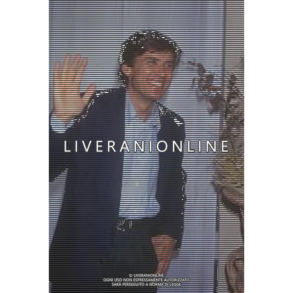 DIAP-RETROSPETTIVA GIANNI MORANDI CANTANTE NELLA FOTO GIANNI MORANDI NELL\'ANNO 1990 AG ALDO LIVERANI SAS 