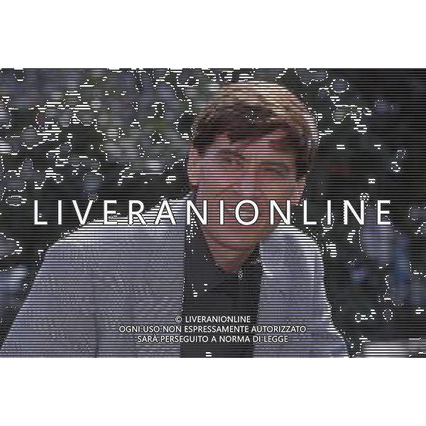 DIAP-RETROSPETTIVA GIANNI MORANDI CANTANTE NELLA FOTO GIANNI MORANDI NELL\'ANNO 1993 A MILANO AG ALDO LIVERANI SAS 