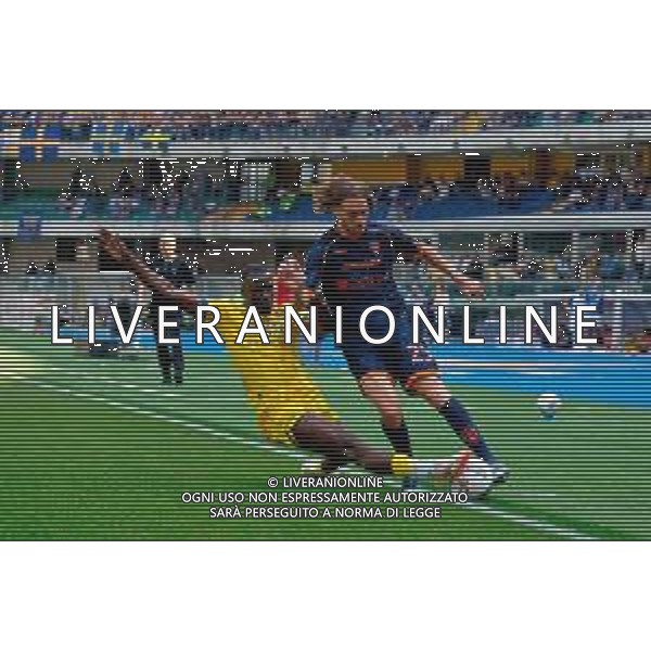 TVEM May 11, 2025 Verona, Italy - Hellas Verona vs US Lecce - Italian soccer serie A 2024/25 - Marcantonio Bentegodi Stadium. In the pic: Antonino Gallo of US Lecce in action against Oumar Niasse of Hellas Verona ©TVEM Emmanuele Mastrodonato - AGENZIA ALDO LIVERANI SAS
