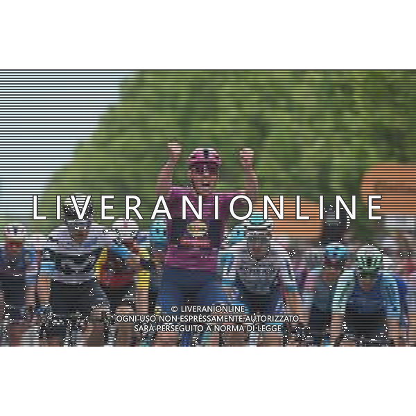 11-05-2025 Giro D\'italia; Tappa 03 Vlore - Vlore; 2025, Lidl - Trek; Pedersen, Mads; Vlore; ©SIROTTI - AGENZIA ALDO LIVERANI SAS