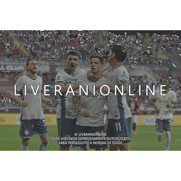 Torino 11.05.25 Stadio Grande Torino @Manuela Viganti/Ag. Aldo Liverani sas Torino vs Inter Campionato Calcio Serie A Enilive 2024/2025 36a giornata Nella foto: Esultanza dell\'inter dopo il gol di nicola zalewski ©Viganti - AGENZIA ALDO LIVERANI SAS