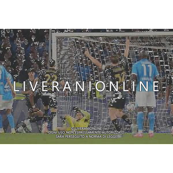 NAPOLI, GENOA NELLA FOTO: autogol Alex Meret FOTO MOSCA, AG.LIVERANI -NAPOLI vs GENOA 36a giornata Campionato Calcio Serie A 11.05.2025