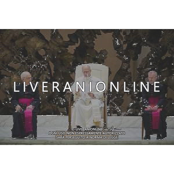 Citta\' del Vaticano - 12 Maggio 2025 Udienza del Santo Padre Leone XIV ai rappresentanti dei media Nella Foto: Papa Leone XIV Foto Andrea Bracaglia-Ag Aldo Liverani sas