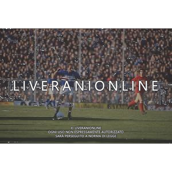 DIAP-RETROSPETTIVA FULVIO BONOMI CALCIATORE NELLA FOTO FULVIO BONOMI CON LA MAGLIA DELLA SAMPDORIA CALCIO AG ALDO LIVERANI SAS