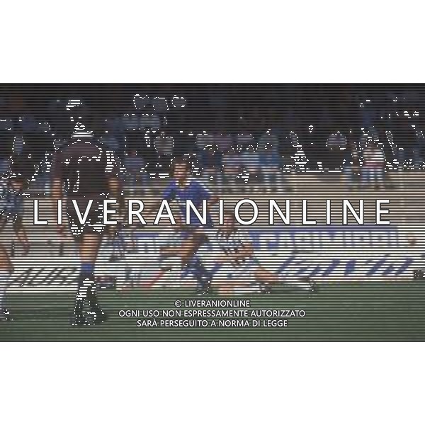 DIAP-RETROSPETTIVA FULVIO BONOMI CALCIATORE NELLA FOTO FULVIO BONOMI CON LA MAGLIA DELL\'ASCOLI CALCIO AG ALDO LIVERANI SAS