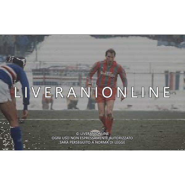 DIAP-RETROSPETTIVA FULVIO BONOMI CALCIATORE NELLA FOTO FULVIO BONOMI CON LA MAGLIA DELLA CREMONESE CALCIO AG ALDO LIVERANI SAS