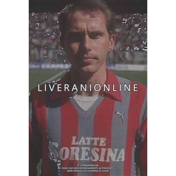 DIAP-RETROSPETTIVA FULVIO BONOMI CALCIATORE NELLA FOTO FULVIO BONOMI CON LA MAGLIA DELLA CREMONESE CALCIO AG ALDO LIVERANI SAS