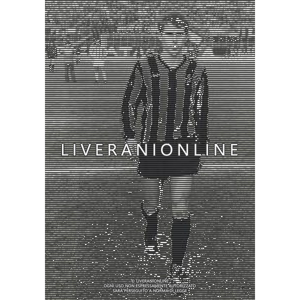 ST-RETROSPETTIVA FULVIO BONOMI CALCIATORE NELLA FOTO FULVIO BONOMI CON LA MAGLIA DELL\'ATALANTA CALCIO AG ALDO LIVERANI SAS