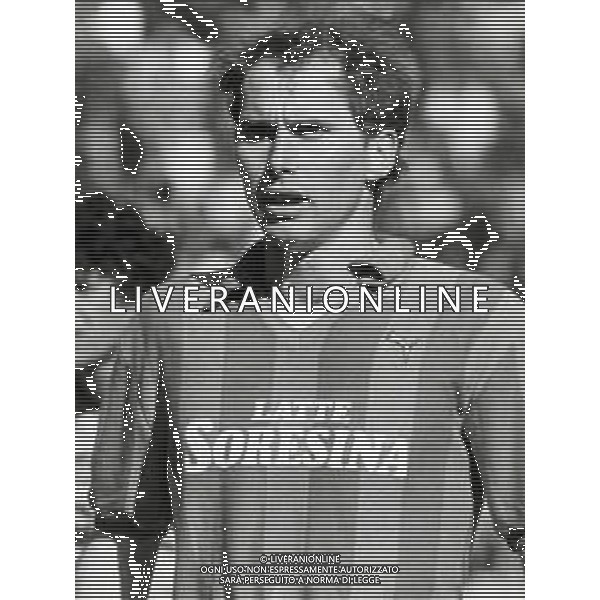 ST-RETROSPETTIVA FULVIO BONOMI CALCIATORE NELLA FOTO FULVIO BONOMI CON LA MAGLIA DELLA CREMONESE CALCIO AG ALDO LIVERANI SAS