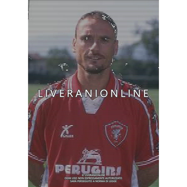 DIAP-RETROSPETTIVA GIANLUCA PETRACHI CALCIATORE NELLA FOTO GIANLUCA PETRACHI CON LA MAGLIA DEL PERUGIA CALCIO AG ALDO LIVERANI SAS