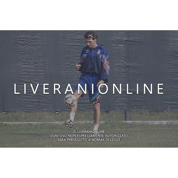 DIAP-RETROSPETTIVA GIULIO FALCONE CALCIATORE NELLA FOTO GIULIO FALCONE IN ALLENAMENTO CON LA NAZIONALE ITALIANA UNDER 21 AG ALDO LIVERANI SAS