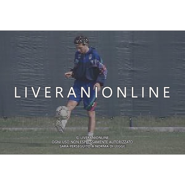 DIAP-RETROSPETTIVA GIULIO FALCONE CALCIATORE NELLA FOTO GIULIO FALCONE IN ALLENAMENTO CON LA NAZIONALE ITALIANA UNDER 21 AG ALDO LIVERANI SAS