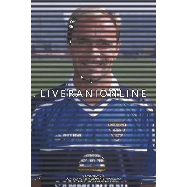 DIAP-RETROSPETTIVA GIOVANNI MARTUSCELLO CALCIATORE NELLA FOTO GIOVANNI MARTUSCIELLO CON LA MAGLIA DELL\'EMPOLI CALCIO AG ALDO LIVERANI SAS